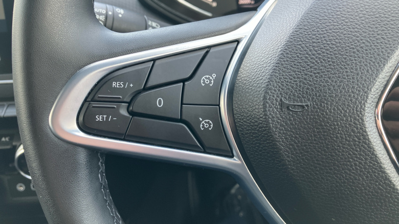 Renault Clio 1.0 TCe 90 Evolution 5dr Petrol Hatchback